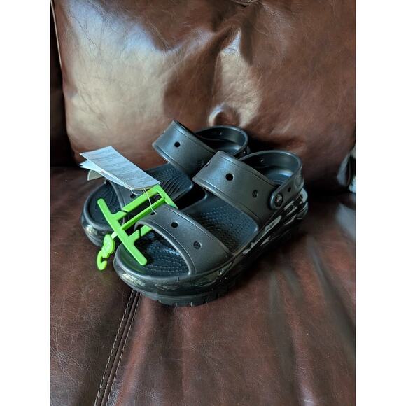 New Crocs Black Mega Crush Platform Chunky Sandals 8 - Picture 1 of 3